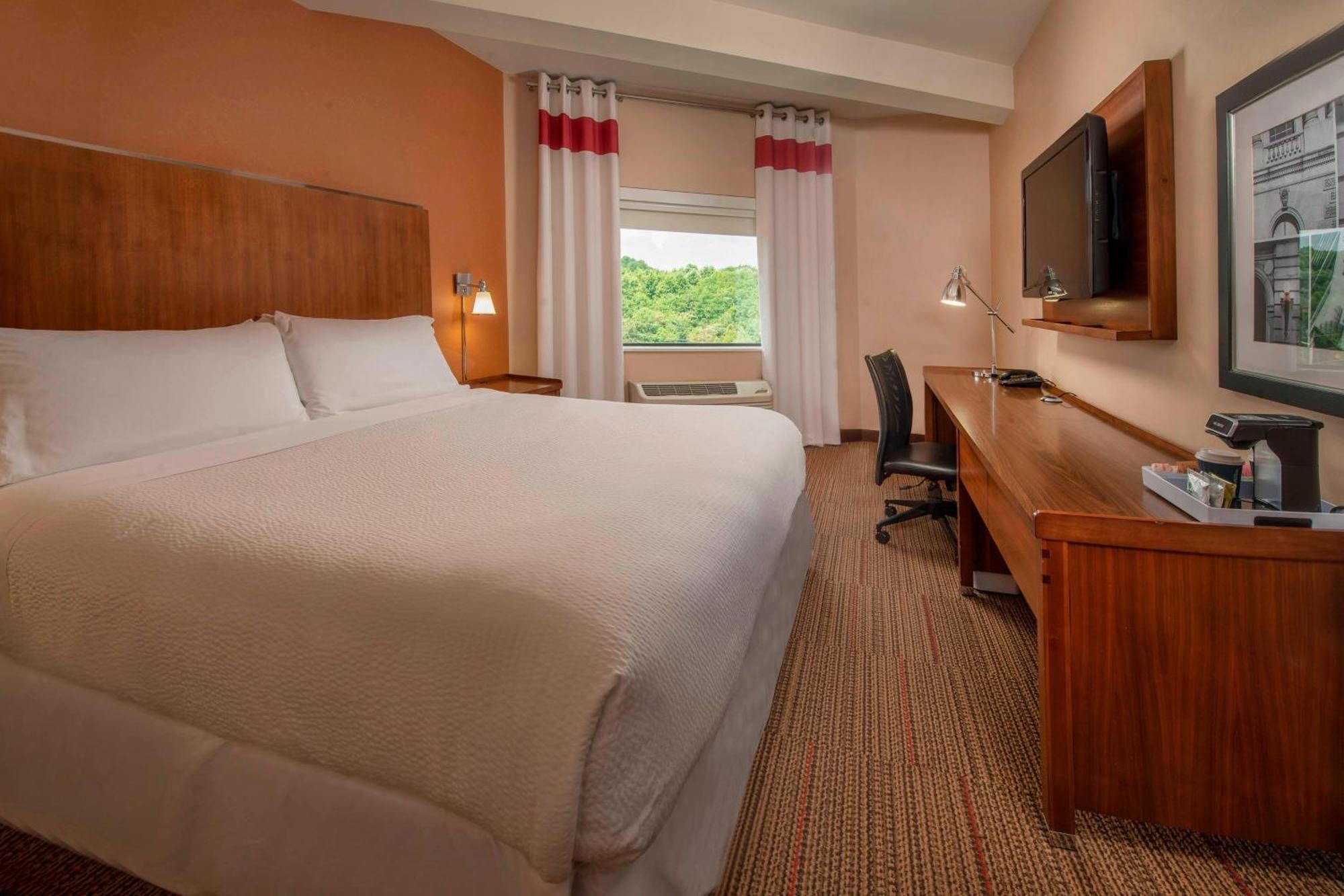 Four Points By Sheraton Newark Christiana Wilmington Екстериор снимка
