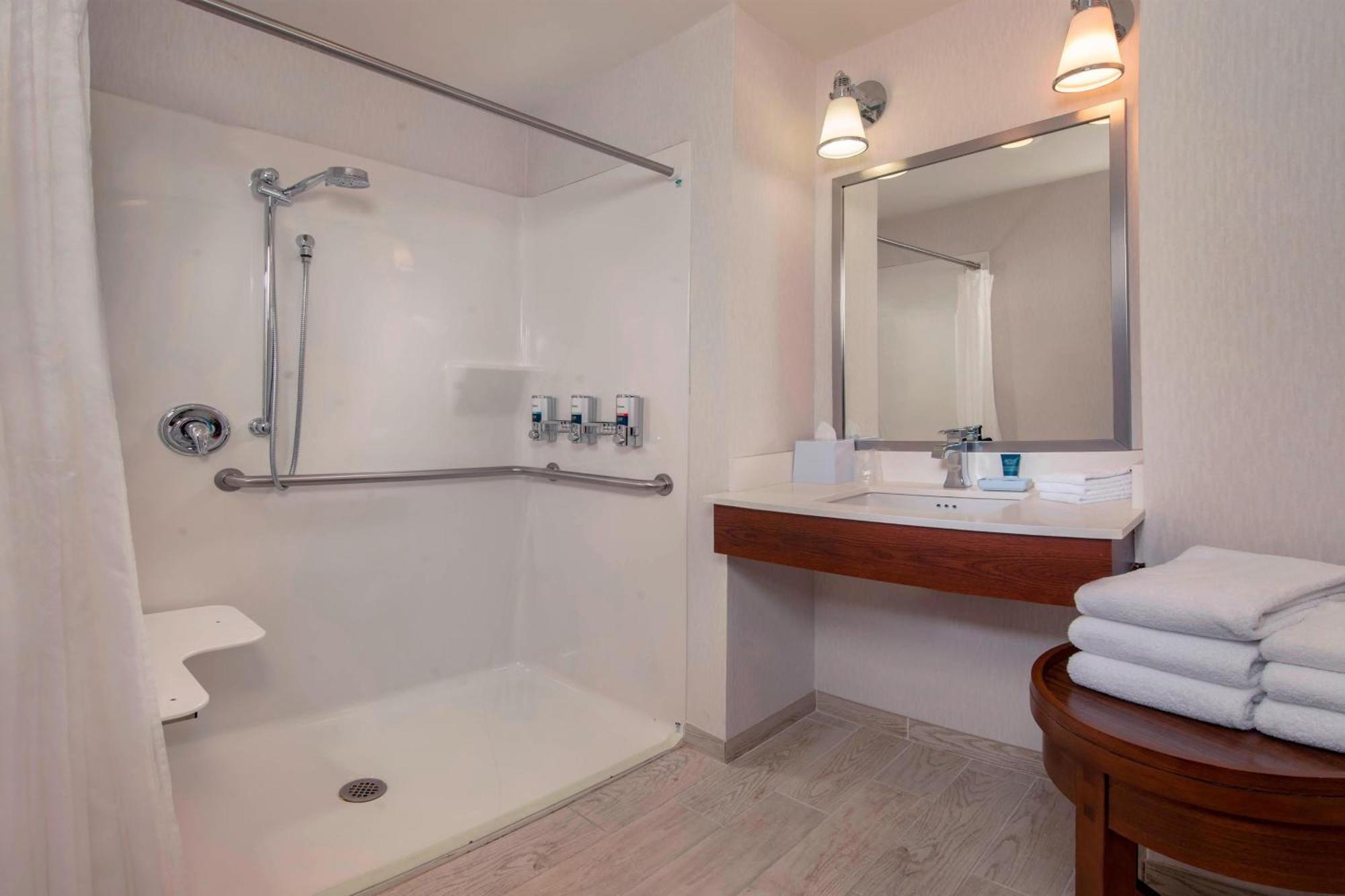 Four Points By Sheraton Newark Christiana Wilmington Екстериор снимка